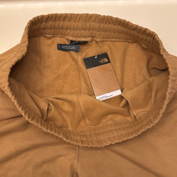 The North Face Men’s Joggers Pants - Picture 6 of 8